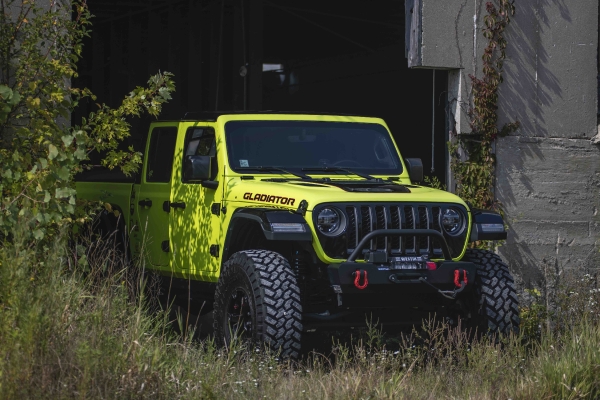 Alexis Virella for ShockerRacing Girls_8