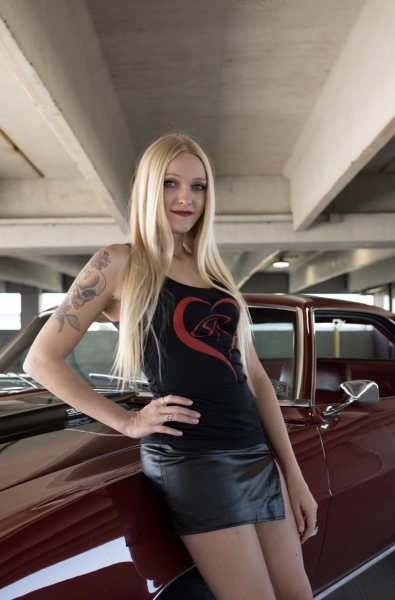 Chelsie Huffmeister for ShockerRacing Girls_1