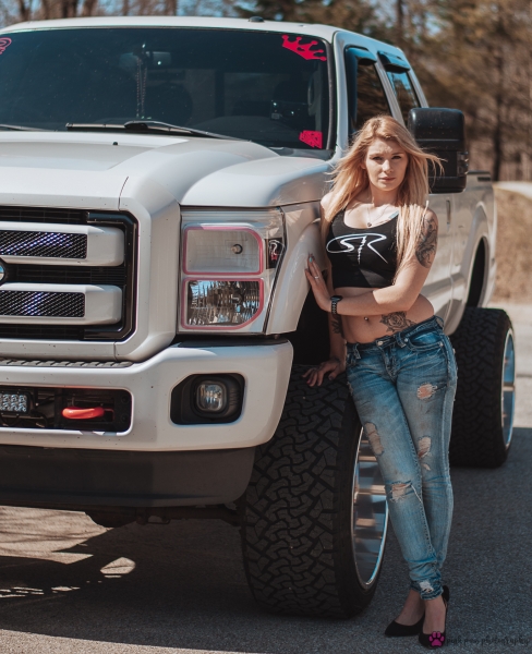 Emiley Bishop for ShockerRacing Girls_8