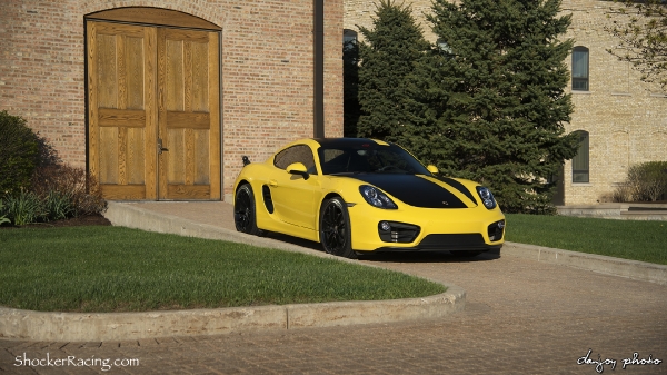 Racing Yellow Porsche Cayman 981 with O.Z. Leggera HLT's_3