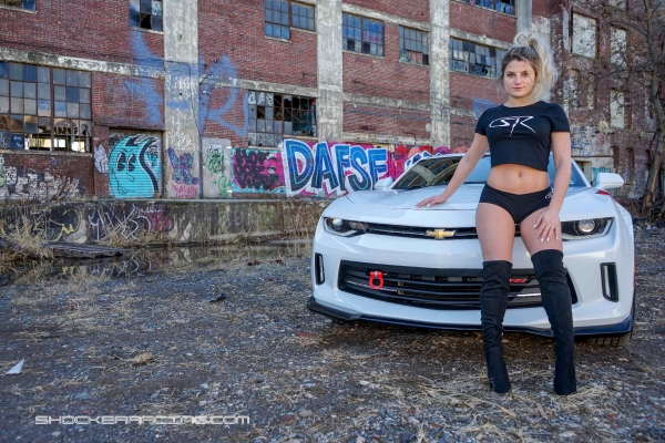 Jamie Lynn joins the ShockerRacing Girls_8