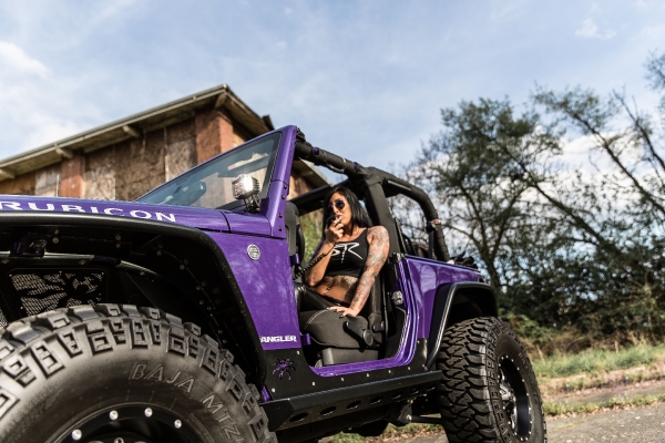 Kristen Carey for ShockerRacing Girls_3