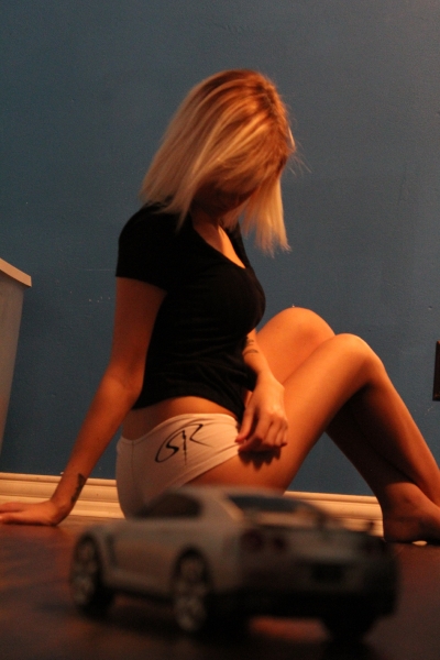 Quarantine 2020 ShockerRacing Girls_3