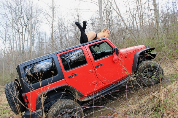 Nicole Lynn aka Mopar Model_1