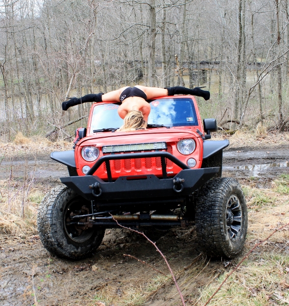 Nicole Lynn aka Mopar Model_3