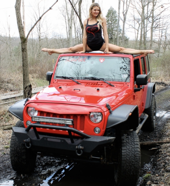 Nicole Lynn aka Mopar Model_5