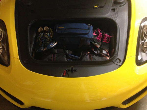 Schnell Autosports Luggage for Porsche Road Trip_2