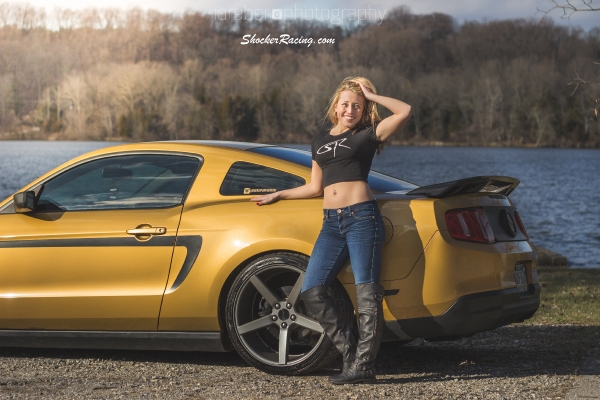 Morgan Kitzmiller photoshoot with Isaac Reber's Mustang_2