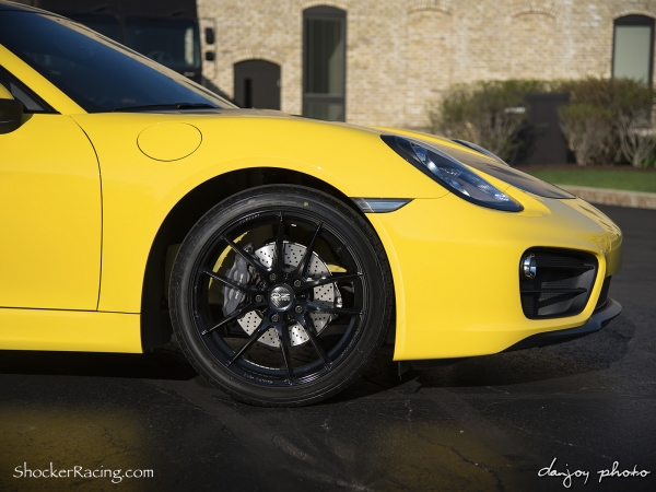 Racing Yellow Porsche Cayman 981 with O.Z. Leggera HLT's_1