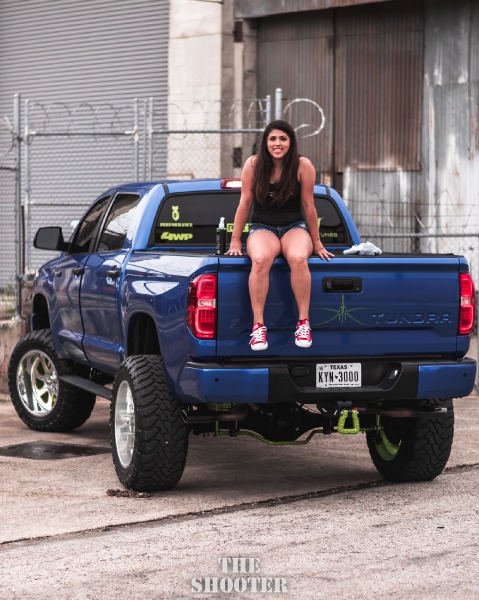 Mia Cervantes joins the ShockerRacing Girls_6