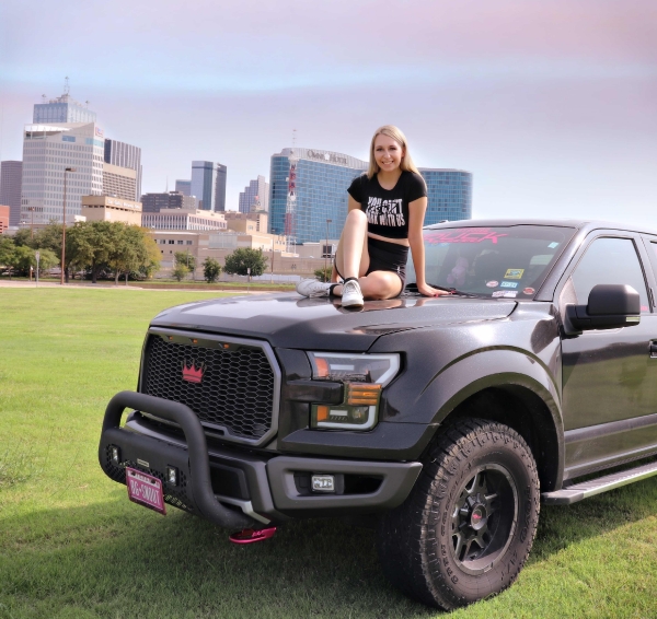 Angie Moltzan for ShockerRacing Girls - Dallas Shoot fall 2020_6