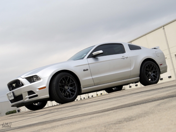 Sarah Sewell for ShockerRacingGirls with her 2014 Ford Mustang GT