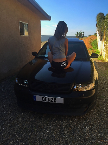 Zelanna Sessions with her 1999 Audi A4_3