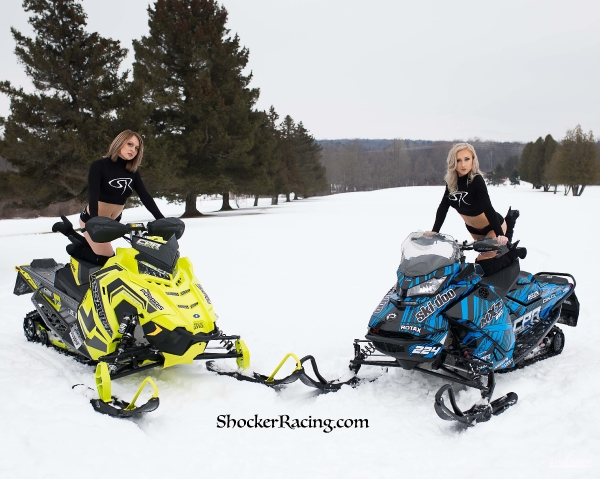 Lam and Courtney Lynn Shoot 2 for ShockerRacing Girls_8