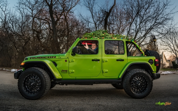 Mojito Jeep JL Wrangler Christmas Photoshoot_1