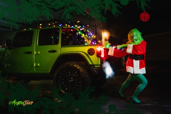 Mojito Grinch Steals Christmas - JR Photon Photoshoot_5
