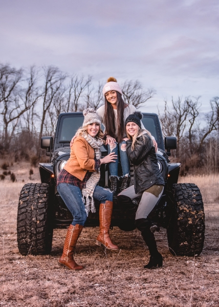 Winter Jeep Photo Shoot with JR Photon featuring Jeep Girls_7