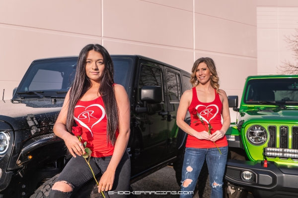 Winter Jeep Photo Shoot with JR Photon featuring Jeep Girls_2