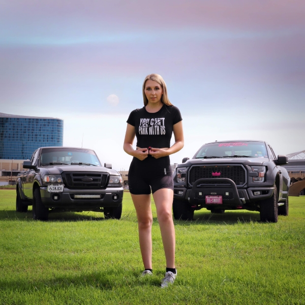 Angie Moltzan for ShockerRacing Girls - Dallas Shoot fall 2020_10